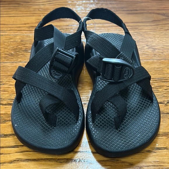 Chaco Women’s Z Cloud Classic black sandals.  Excellent condition.  Size 7. - Picture 1 of 9